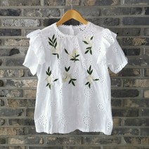 퐁당 백플라워 펀칭 프릴블라우스