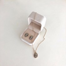 카메오 귀걸이 1color 데일리 엔틱 고급스러운 빈티지 이어링