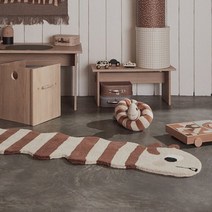 오이오이 레오 라바 러그