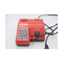 Milwaukee 48591801 M18 리튬 이온 배터리 충전기, 1개