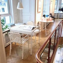 헤이 디자인 야외 테이블 세트 테라스 꾸미기 카페 창가 전원주택 정원 철제 주물 티 테이블세트 감성 정원 벤치 놀면뭐하니 실외 유재석 제주도 루프탑 방수 마당 벤치의자, 70평형테이블+의자2개