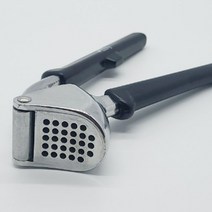 자취생 필수품 쉬운 마늘다지기 이물질 남지 않는 깔끔 마늘으깨기 도구