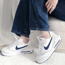 나이키 여성 에어룸 에어맥스 화이트베이지 런닝화 PG9700-101