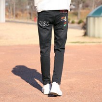 동대문스타일 여자 기모청바지 빈티지 주름 워싱 캐릭터 패치 루즈핏 스판 본딩 블랙진 밴딩 여성 겨울 보온 팬츠