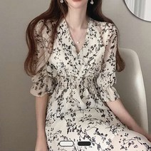 트루픽 브이넥 잔꽃무늬 롱원피스 여름 반소매 쉬폰 원피스