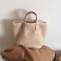 홀리지 커즈 겨울 양털 뽀글이 토트백