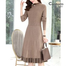 커스텀에이블 [커스텀에이블]밑단 퍼배색 니트 플레어 원피스_C2211OP324D