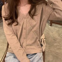 여성 출근룩 직장인 봄코디 가을 브이넥 단추 가디건