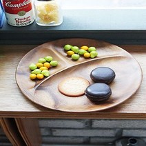 안주나 과자를 담기 편리한 우드 원형 나눔접시 디저트접시, 2칸, 본상품선택