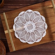 꽃 모양 원형 화이트 협탁 러그 소품받침 컵받침