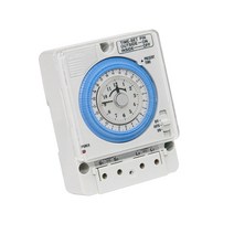 두원 24시간 타이머 스위치 정전보상형 30A DWT-200