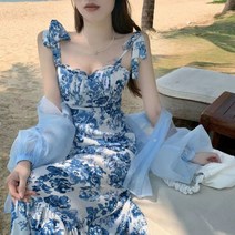 원피스 여성스런 어깨끈 여행룩 비치웨어 플라워패턴
