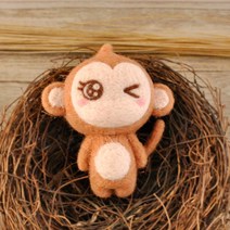 양모펠트 퀼티 DIY 양모 펠트 diy 찌르기 음악 소재 가방 휴대 전화 가방 펜던트 자동차 펜던트 커플 원숭이 선물, 귀여운 원숭이 자동차 진자 소재 패키지