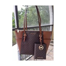 마이클코어스 Michael Kors 여성 PVC 가죽 브라운 숄더 토트 지갑 가방 여권 레더 핸드백