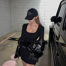 [메이빈스] 코엔 스퀘어넥 원피스