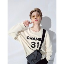 카린 선글라스 헤일리 C1 BTS착용