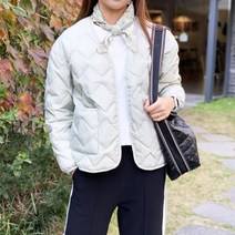 노팅힐 V넥 경량 다운 깔깔이 점퍼 가벼운 아우터 3컬러