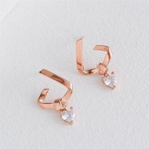 셀러허브 1 클루 NC14 링키리본듀얼하트 실버귀걸이 CLER203N8PPW