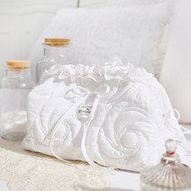 화이트 로즈 파우치