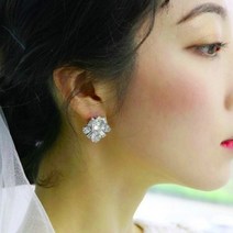 웬즈데이 웨딩 드레스 셀프 촬영 파티 돌잔치 스튜디오 본식 딱붙는 귀걸이
