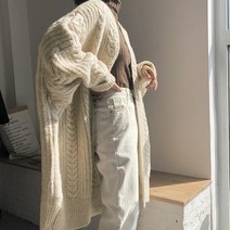 [랜덤플레이] 루즈핏 데일리 여친룩 꽈배기 롱 로브 가디건