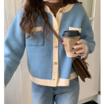 데이홀릭 여성용 가을 겨울 도톰 고급 밀리 빈티지 금장단추 니트 가디건