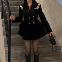 작은 스키니 스키니 하이 2022 새로운 디자인 센스 작은 아카데미 스타일 해군 칼라 버튼 블랙 드레스