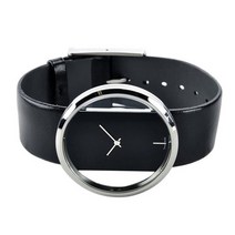 여성메탈시계 30대 여자 여성 클래식 시계 패션 중공 투명 시계 가죽 스트랩 석영 손목