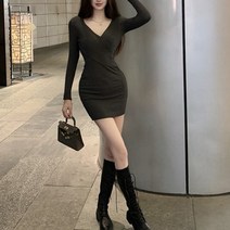 [랜덤플레이] 브이넥 니트 랩 슬림 원피스