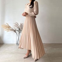 네모엔룩 여성용 미쓰플리츠롱 스퀘어넥 퍼프 긴소매 플리츠 롱 원피스 NL