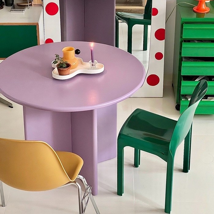 멤피스 원형 테이블 구스타프 웨스트맨 라운드 원목 식탁 다이닝 테이블 주방 거실 이케아