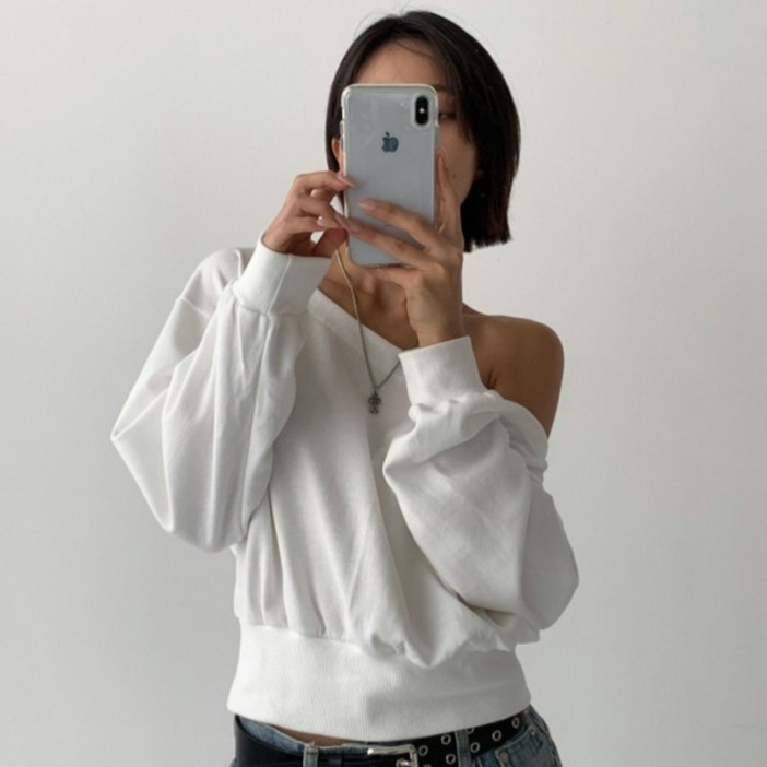 라라온 오프숄더 무지 긴팔 맨투맨 TSP2917