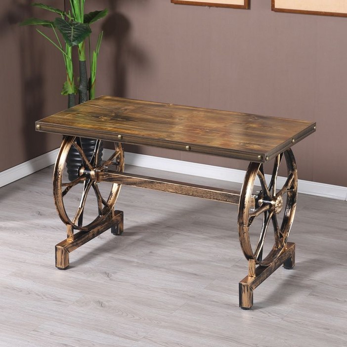 빈티지 식탁 테이블 다이닝 인테리어 엔틱 레스토랑 카페