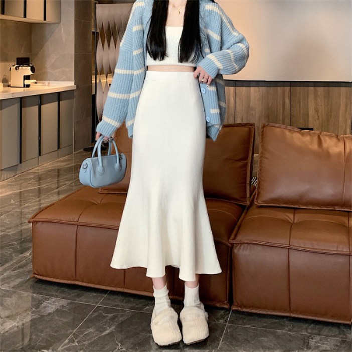 해피유통 여성 가을겨울 슬림핏 니트 플레어 스커트 심플 캐주얼