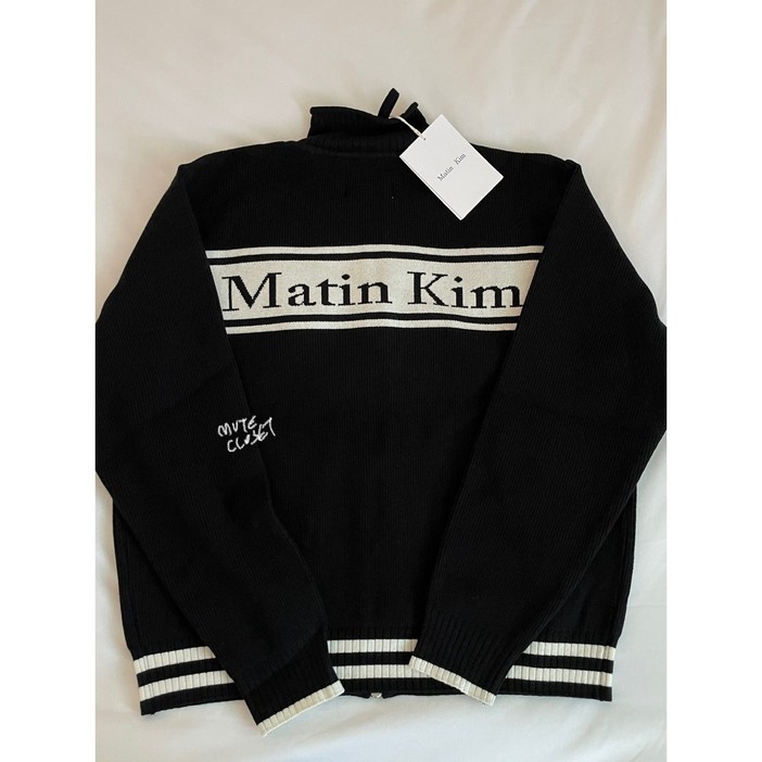 당일발송 마뗑킴 스펠 포인트 스트라이프 여성 니트 가디건 MK2378CD016M MK2500CD016V 당일발송 마뗑킴 스펠 포인트 스트라이프 여성 니트 가디건 MK2378CD016M MK2500CD016V