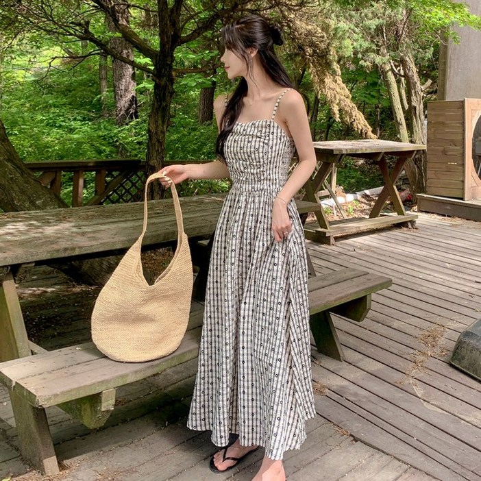 떳다그녀 제루나 스트라이프 플라워 뷔스티에 맥시 드레스 여름 체크 핀턱나시 스모크 밴딩 롱 원피스