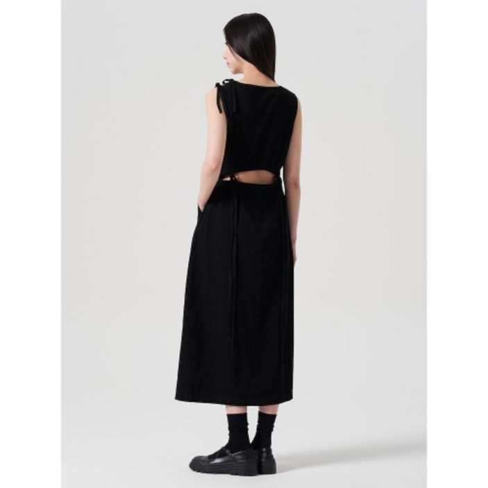 에잇세컨즈 8 Seconds 8SECONDS 백 오픈 데님 원피스 블랙 (324371BP45) 324371BP45 220754