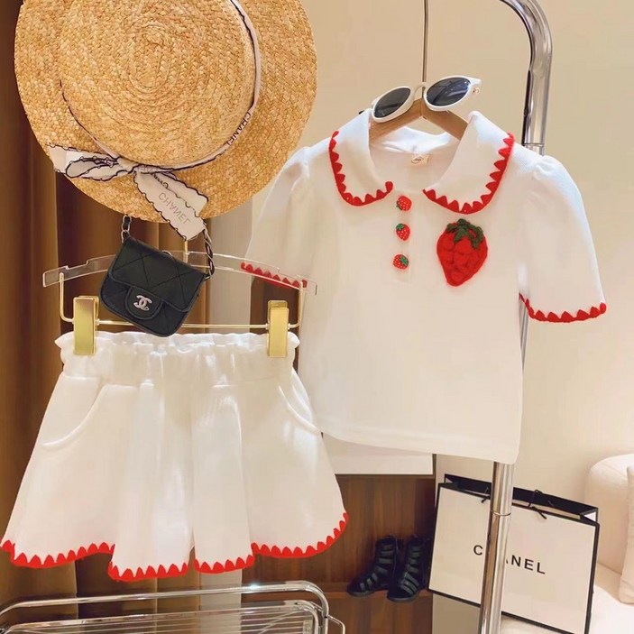 해피팡팡   키즈 여아용 여름 신상 반팔 반바지셋 스트로베리 상하복   앨리스딸기단추상하복  2종set 