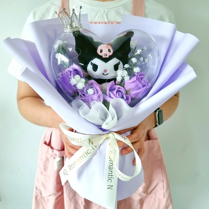 로맨틱앤 산리오 인형꽃다발 아크릴 하트 풍선꽃다발 + 쇼핑백 + LED조명, 1개, 쿠로미 퍼플