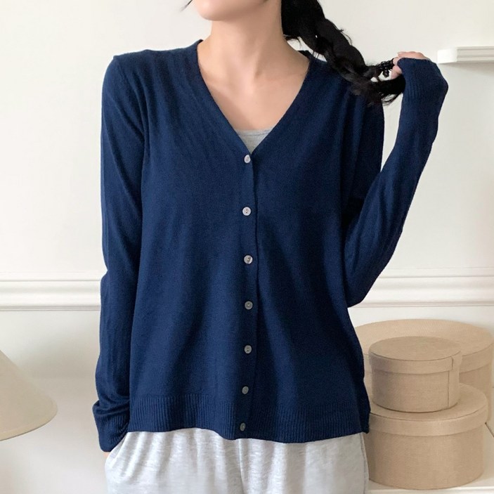 잠끌 여성 데일리 니트 가디건