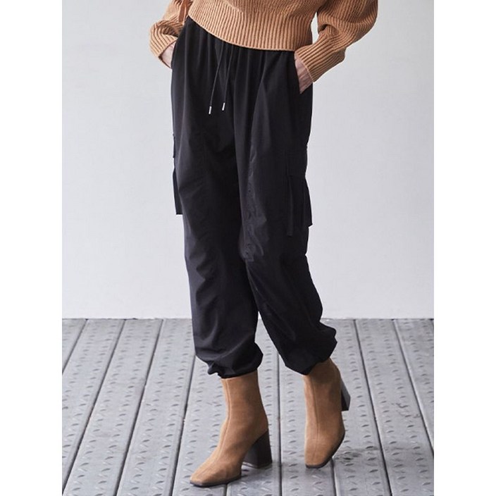 에고이스트 블랙 셔링 포인트 아웃포켓 조거팬츠 EQ3OPT01