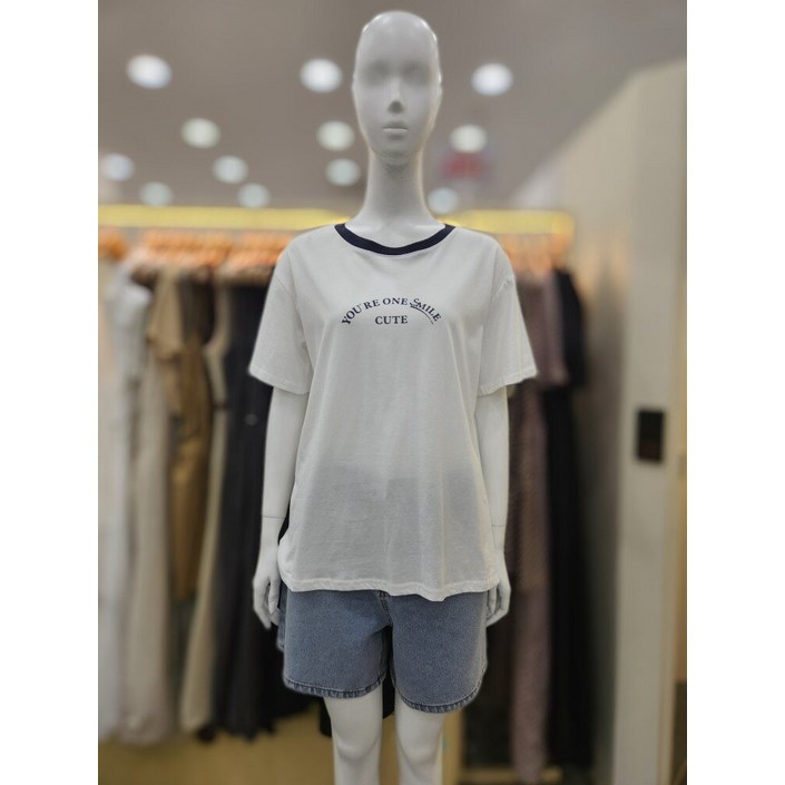 플라스틱아일랜드 배색 레터링 티셔츠 PR7XB3T1DJ