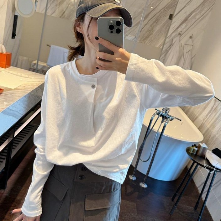 스피세프 여성 심플하고 패션 루즈핏 긴팔티 셔츠