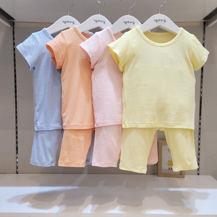 [아가방] 강남점*부드럽고 찰랑거리는 인견소재/촉감이좋고  시원한 느낌에 실내복/상의 반팔 하의7부/안심무형광