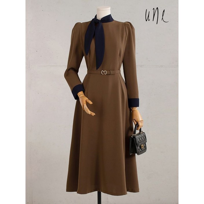 윈 UNE럭셔리그레이스 배색블록원피스