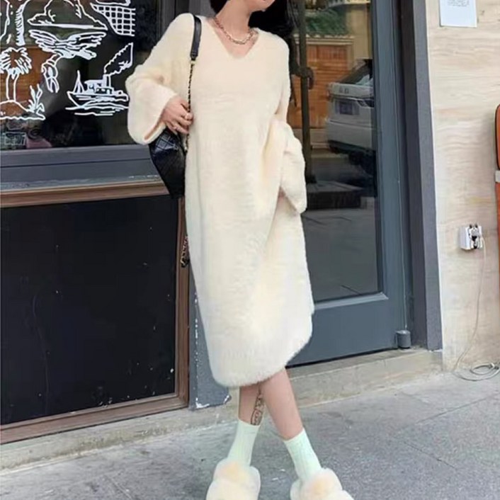 브이넥 앙고라 원피스