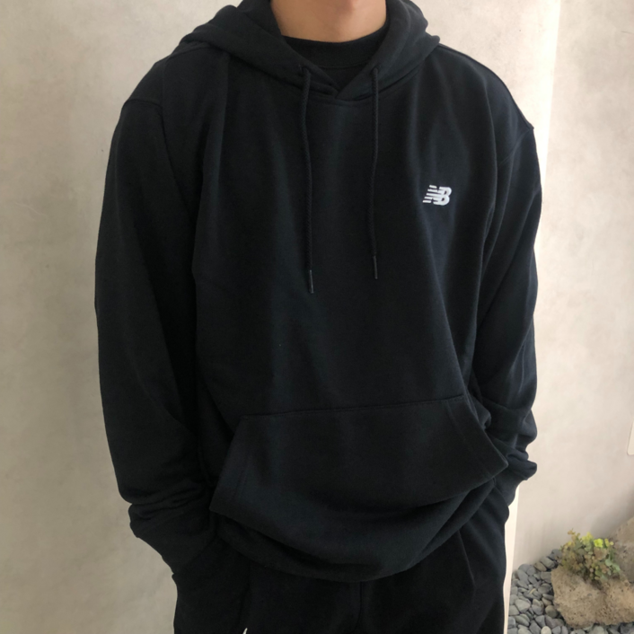 국내정품 뉴발란스 후드티 스몰로고 기본 스탠다드 핏 NBH221 커플 룩 남여공용