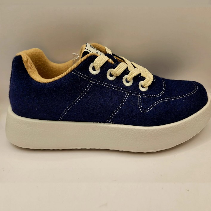 신상 남여 가볍고 통통 쿠셔닝 좋은 요즘핫한 패션 운동화 런닝화 트레킹화 러므통 810 174g