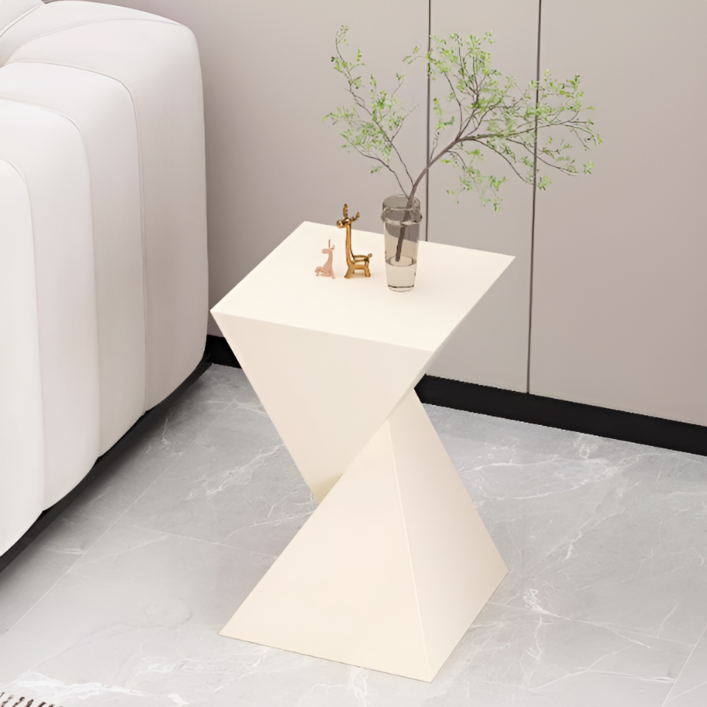체리닷컴 이탈리아식 삼각 인테리어 소파 테이블 협탁, 아이보리