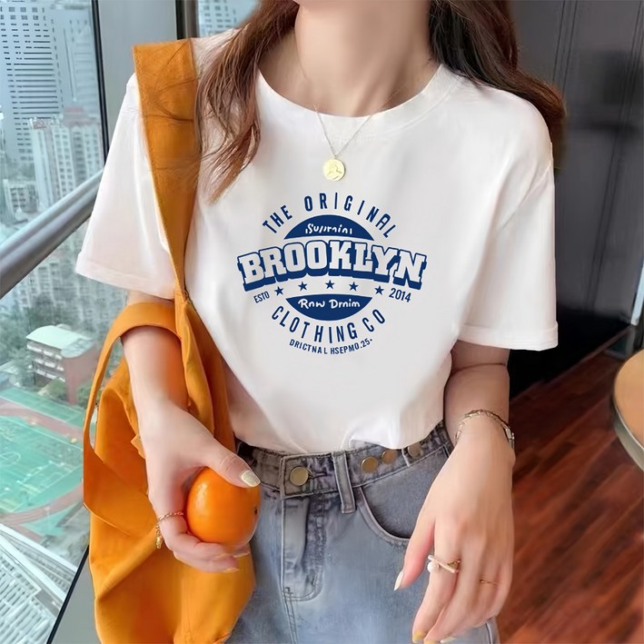 엘쏘 여성용 통기성 라운드넥 로고 반팔 티셔츠 엘쏘 여성용 통기성 라운드넥 로고 반팔 티셔츠